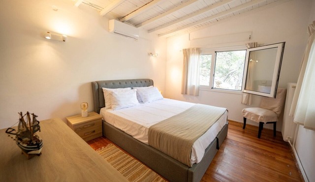 Aeraki Villa at Heraion Lagoon in Corinthia