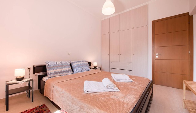 "AIWA" Cozy 3-bedroom apartment in wonderful Anatoli with WiFi, AC in anatoli