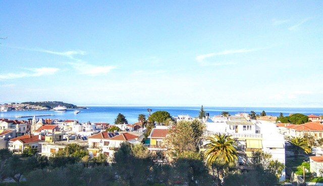 Akadimia luxury apartment in Mitilini
