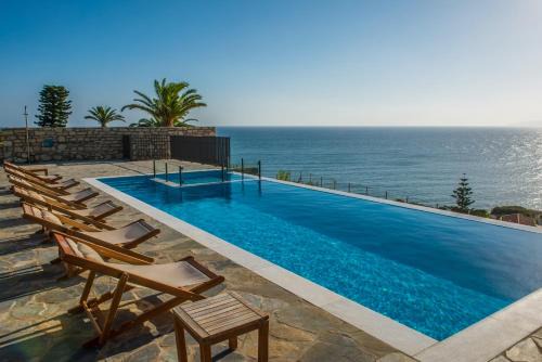 Almyra Seaside Villa with Private Pool - Sleeps 9 in Hersonissos
