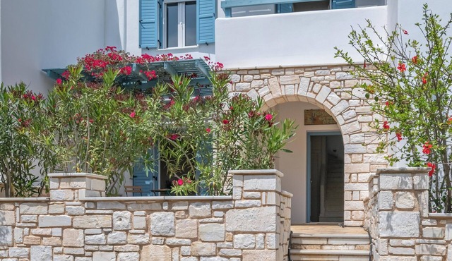 Alyki Maisonette by the beach in Alyki