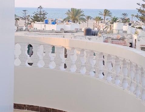 Ammon's Seaview Apartment - Gamasa