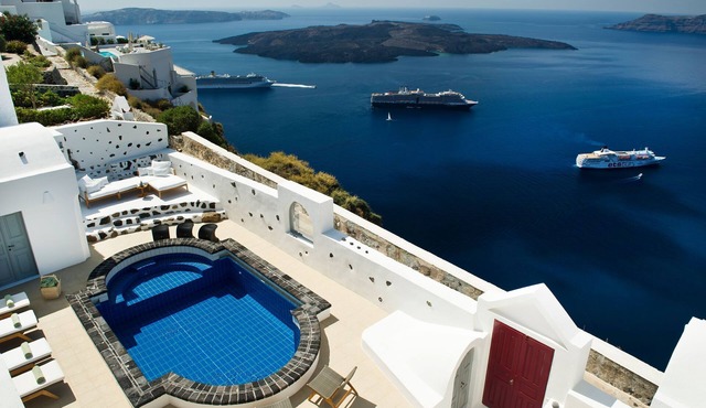 Antelmi luxury Private Villa On The Caldera Cliff In Firostefani-Fira Santorini in Santorini
