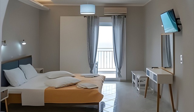 Apartment In A Hotel 'Ermioniroom 1' with Sea View, Wi-Fi and Air Conditioning in Parga