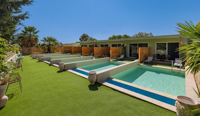 Apartment 'Mb Luxury Suites Charaki No 6' with Private Pool, Wi-Fi and Air Conditioning in Rhodes