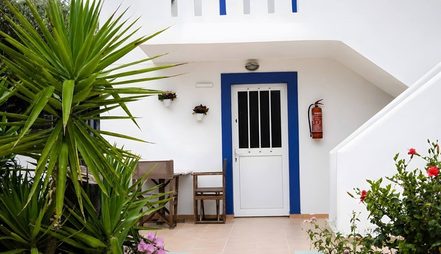 Apartment 'No 4' with Sea View, Wi-Fi and Air Conditioning in Kos