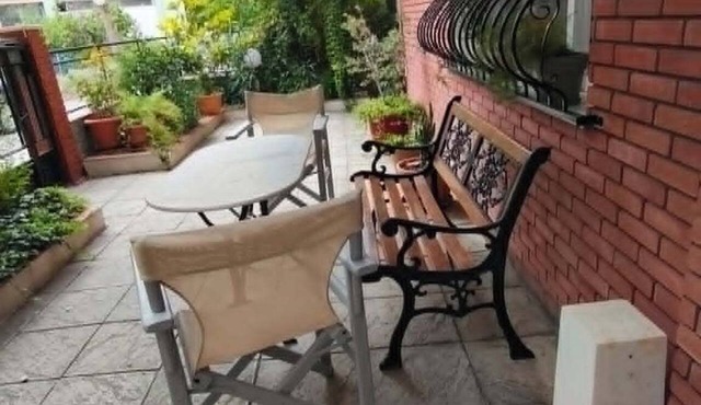 Apartment with parking space and yard at the areaof Thessaloniki in Stavroupoli