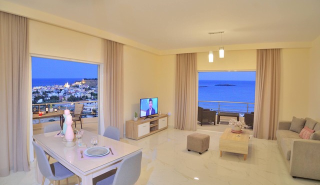 Aristea Apartments PaleochoranTwo-Bedroom Apartment - Second Floorn in Palaiochora