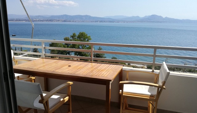 Atlas - Unlimited Sea View Apartment in Λουτράκι