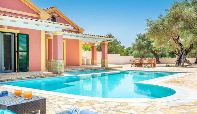 Beach Villa Joanna by PosarelliVillas in Acharavi