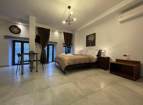 Boutique at Historic Centrum-with free parking in Ioannina