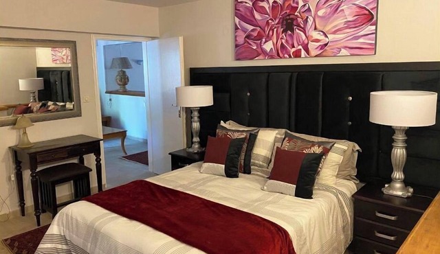 Byron House - Apartment 3 in Kioni
