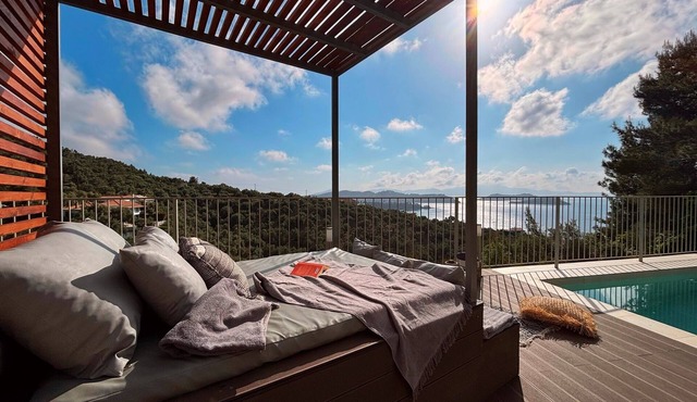 Cactus Suberb Suite With Private Pool in Achladias