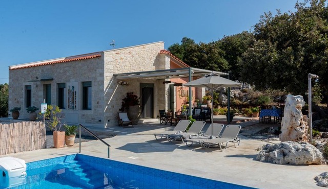 Casa Spanos in Vederoi