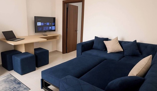 Charming Guest Room with Private Entrance Near Paradise Beach