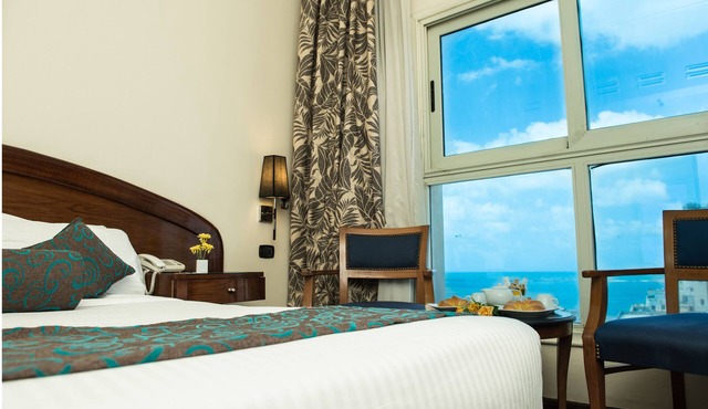 Cherry Maryski Hotel in Alexandria