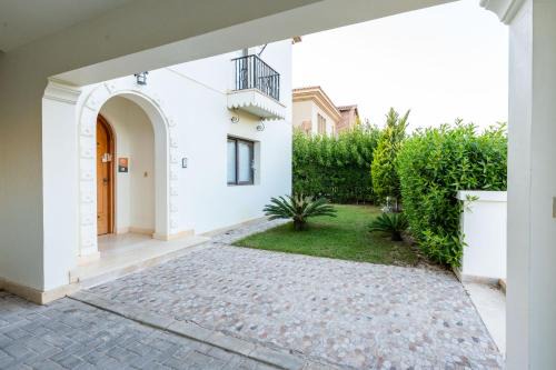 Classic 5BR Villa – Garden View – Marassi in El Alamein