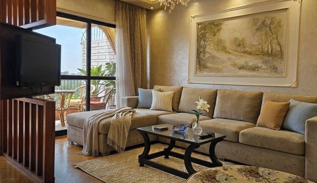 Cosy Retreat in Zamalek Sunset & Sunrise Balcony in Cairo Governorate
