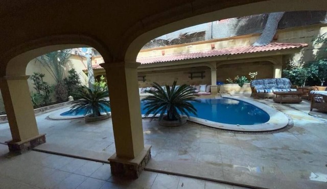 Cozy Villa with private pool in Al Shorouk City