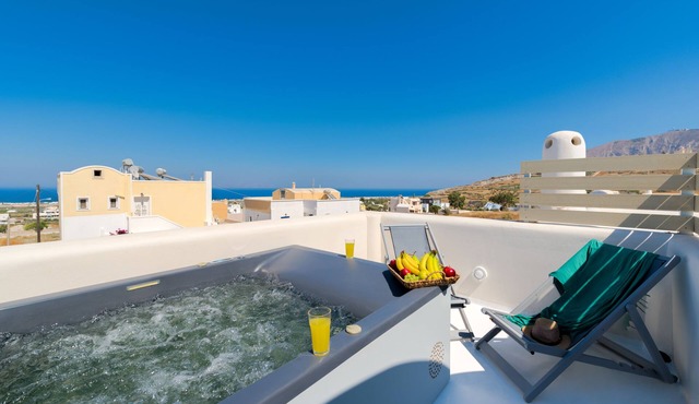Crystal Villas Santorini 2 in Santorini