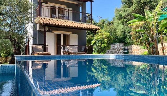 Dimarion Villas in Agios Nikitas