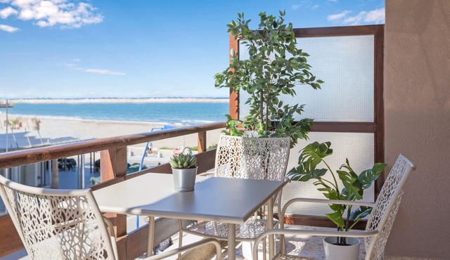 Effie's Cozy beach front Apartment in Ρέθυμνο