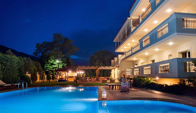 Electra Hotel in Volvi