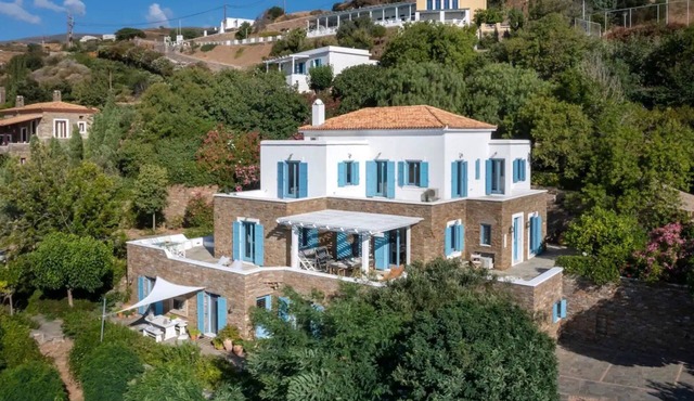 Elegant Andros Retreat | 6-Bedroom Villa | Breathtaking Sea Views in Andros