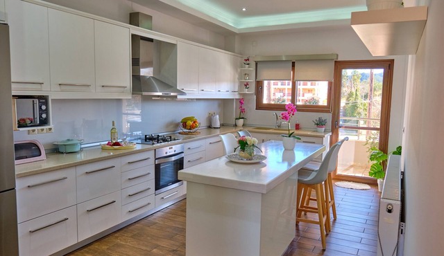 Elena Luxury Suite Agios Stefanos in Corfu