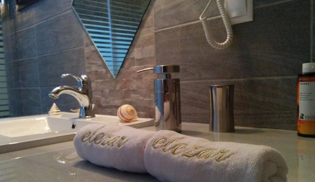 Elezar "Elia" sea view apartment, Mani Peninsula Greece in Neo Itilo