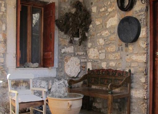 Elounda Traditional Art Suites in Elounda