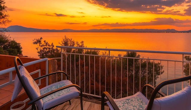 Endless Blue Seafront Retreat - Mikra Mantineia in Paralia Vergas