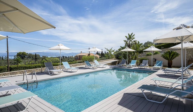 Euphoria Seaview Residences with Shared Pool - Superior Apartment in Corfu