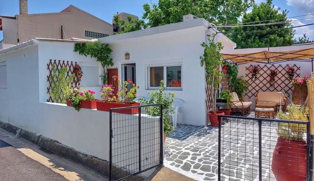 Eva's House, Cozy Apartment in Traditional Village in heraklion