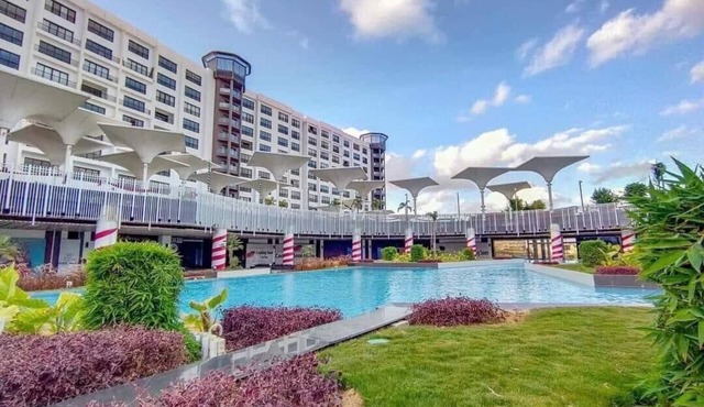 Fabulous hotel suites with AC in vibrant Cairo Governorate in Cairo Governorate