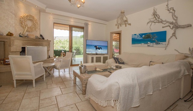 Family Getaway in Marathon by GHH in Grammatiko