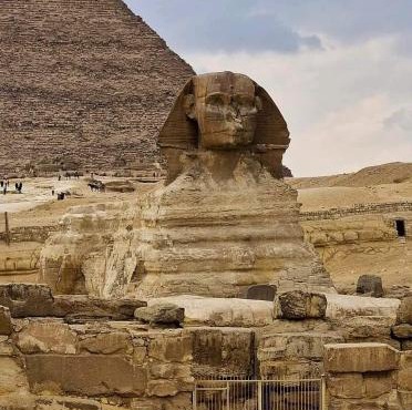 Fares pyramids Hostel in Cairo