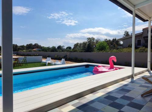Feel like Home Pool Villa in Schinias
