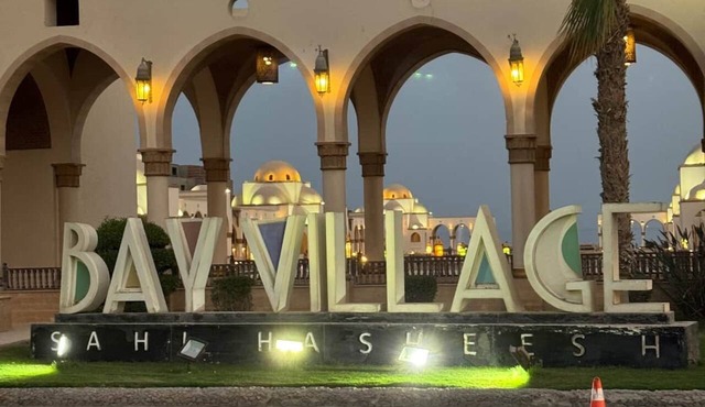 G-01 Elegant 1BR| Pool access & balcony in Hurghada