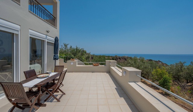 Gallery House,near beach,pool, South Crete in Keratokambos