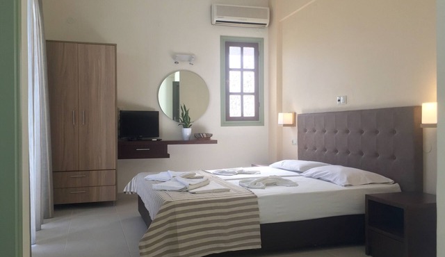 Garden view studio! in Rethymno