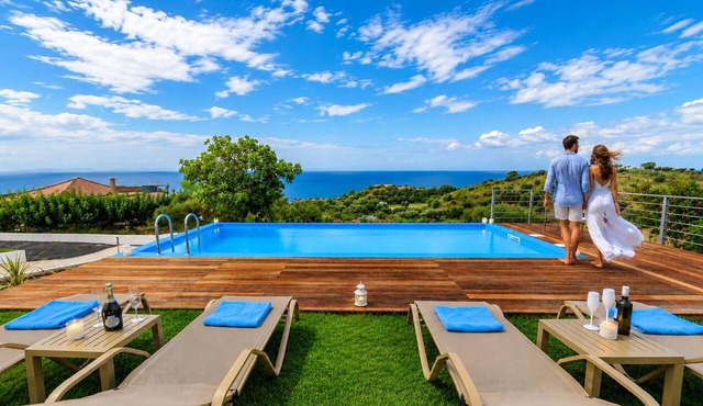 Georgioupolis Blue Villa Private Pool in Georgioupoli