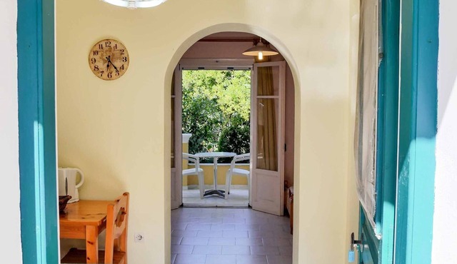 Giannis Studio 1 Agios Georgios Pagonis in Corfu