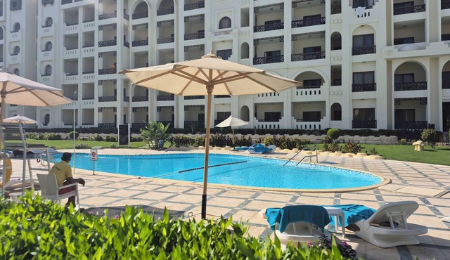 Gravity Hotel and Aqua Park. FAMILY Apartment
