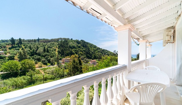 Holiday Apartment 'Ariel Apartment 4' with Sea View, Balcony & Wi-Fi in Kerkyra
