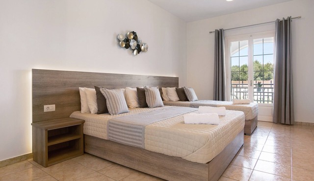 Holiday Apartment "Tropical Studio 3" with Shared Garden, A/C & Wi-Fi in Zakynthos