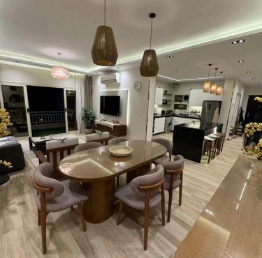 Hotel-Style 3-Bedroom Apartment Near Grand Egyptian Museum, Wasal, Madinaty, New Cairo in Madīnat ash Shurūq