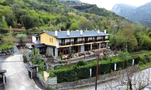 Hotel Teloneio in Plaka