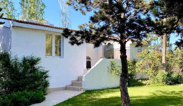 Jasmine villa newly renovated 2026, situated in large gardens close to the pool in Tsikalaria