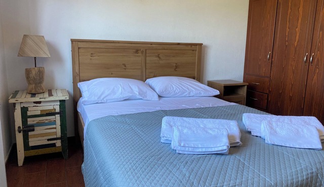 KARMA House by the River 2br in Souli